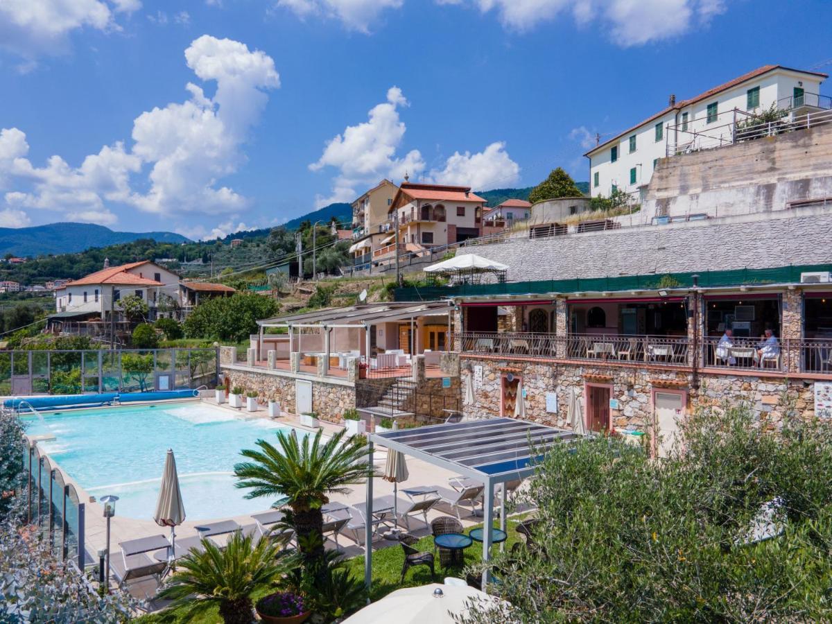 Residence Villa Il Casale - Appartamenti Wellness E Piscina Riscaldata Tovo San Giacomo Buitenkant foto